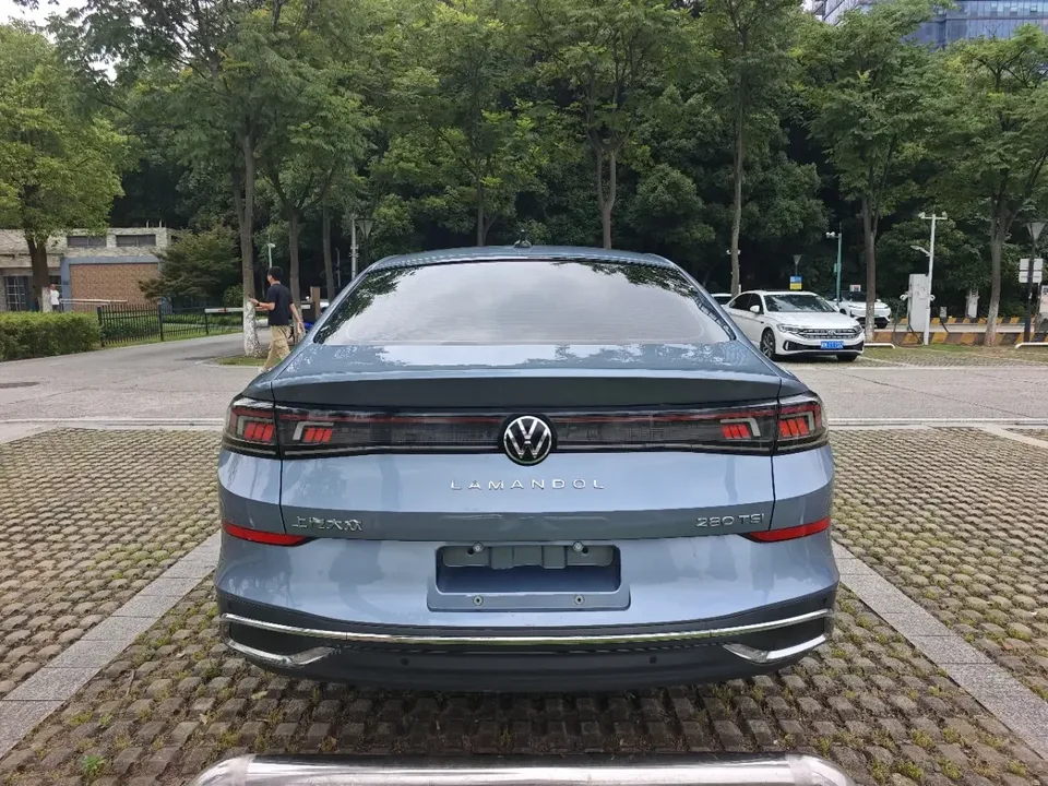 Volkswagen Lamando Lingdu 2023 Lingdu L 280TSI DSG Cool Edition 2023 — thumbnail 2
