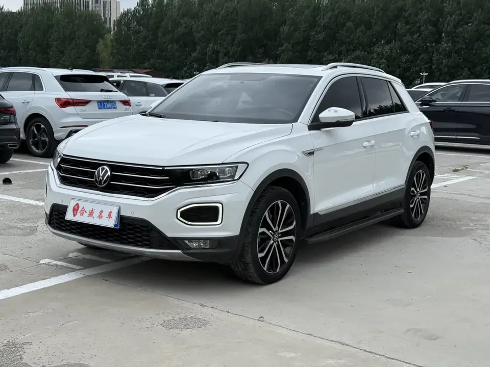 Volkswagen T-Roc TANG 2022 280TSI DSG 2WD Comfort PLUS 2022 — photo 1, buy with delivery to Moscow