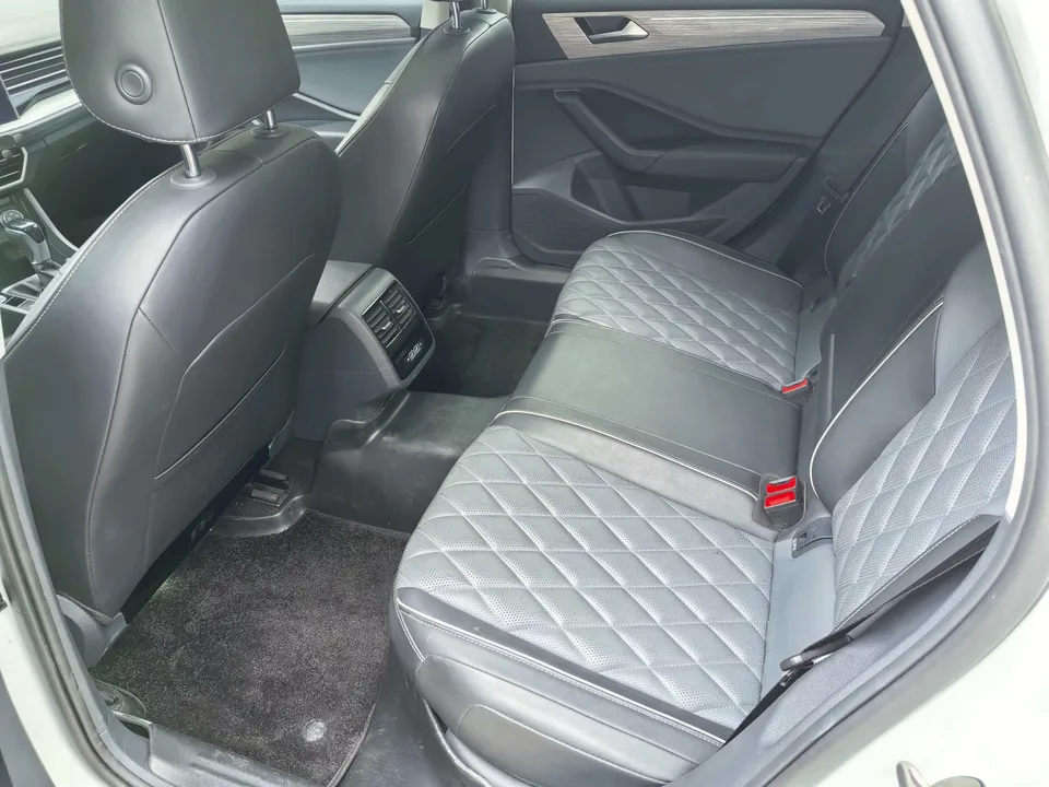 Volkswagen Sagitar Sagitar 2024 300TSI DSG Beyond Edition 2024 — thumbnail 5