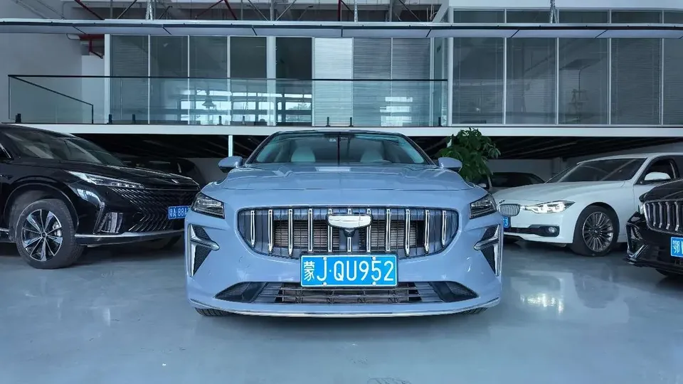 Geely Preface Xing Rui 2024 Hybrid 1.5TD Nebula Edition 2024 — photo 1, buy with delivery to Moscow