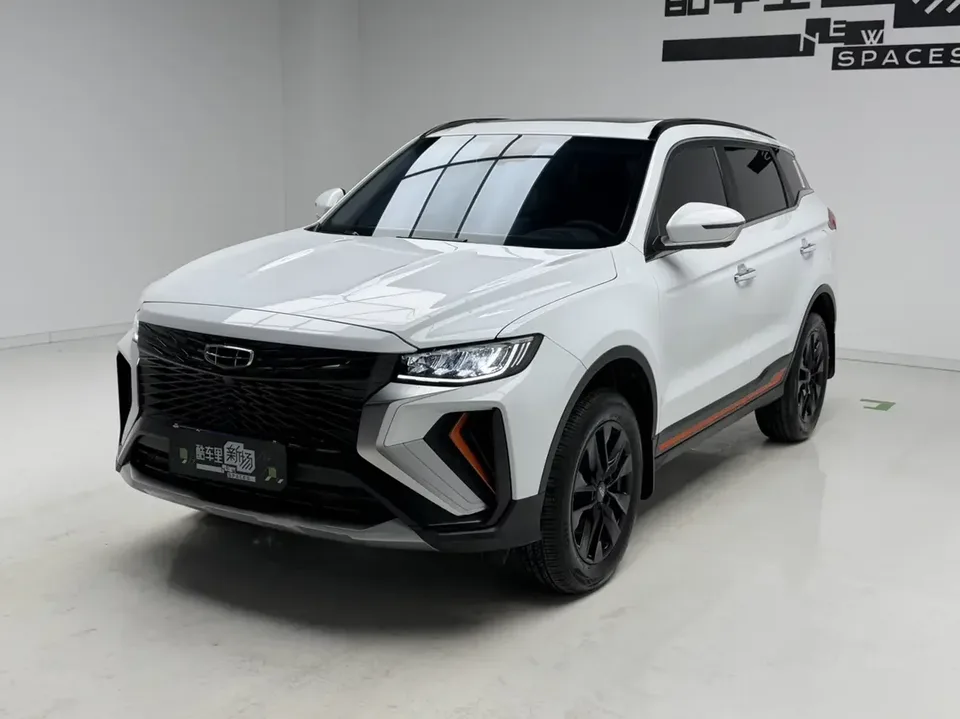 Geely Atlas Boyue 2022 Boyue X 1.8TD DCT Smart 2022 — photo 1, buy with delivery to Moscow