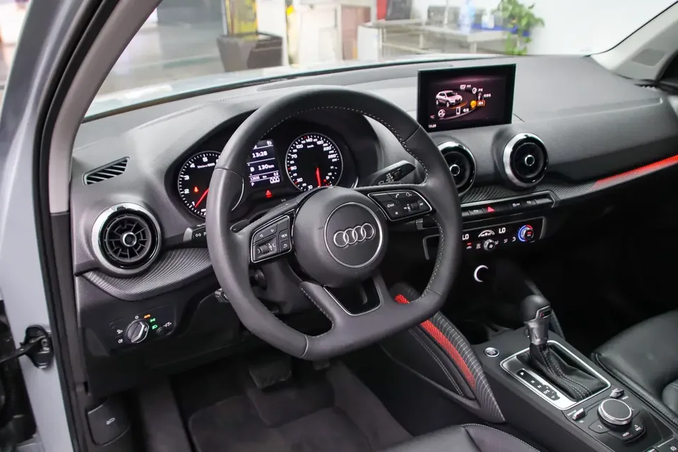 Audi Q2L Audi Q2L 2022 35 TFSI Stylish Dynamic 2022 — thumbnail 5