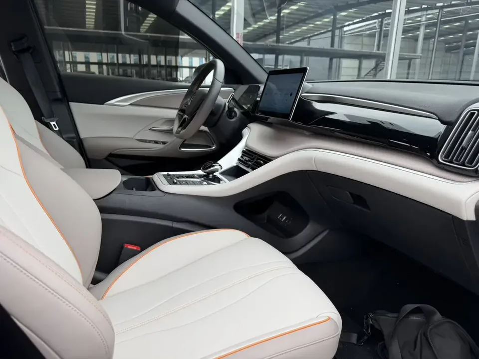 BYD Song Pro DM Song Pro DM 2024 DM-i Honor Edition 71km Pilot Edition 2024 — thumbnail 4