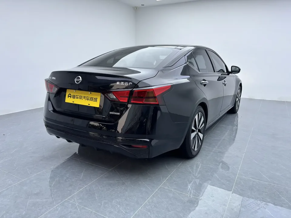 Nissan Altima Sound of nature 2021 2.0L XL Comfort Edition 2022 — thumbnail 4