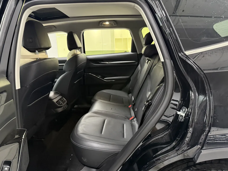 Haval H6 Haval H6 2022 The third generation 1.5T automatic two-wheel drive Max 2024 — thumbnail 5