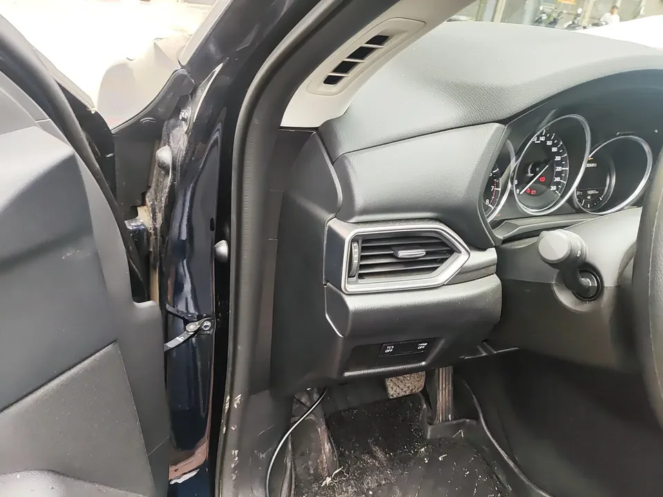 Mazda CX-5 Mazda CX-5 2024 2.0L Automatic 2WD Comfort 2025 — thumbnail 4