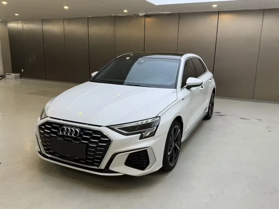 Audi A3 Audi A3 2023 Sportback 35 TFSI facelift: stylish and sporty 2023 — photo 1, buy with delivery to Moscow