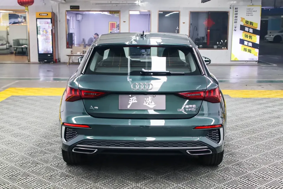 Audi A3 Audi A3 2022 Sportback 35 TFSI Stylish and sporty 2022 — thumbnail 2