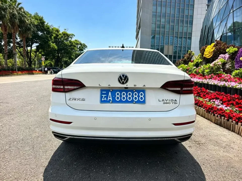 Volkswagen Lavida Lavida 2022 280TSI DSG Comfort Edition 2023 — thumbnail 5