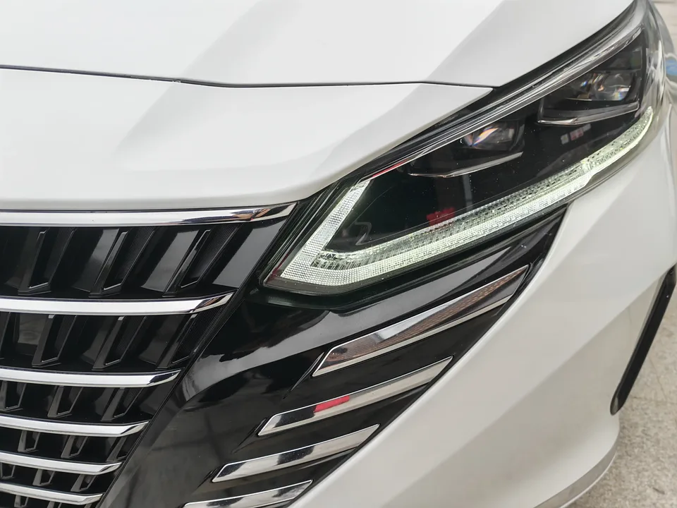 Nissan Altima Sound of nature 2022 2.0L XL-TLS Enjoy Edition 2023 — thumbnail 3