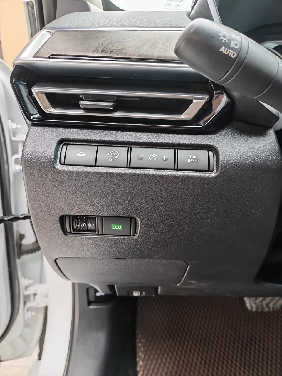 Nissan Altima Sound of nature 2022 2.0L XL-TLS Enjoy Edition 2023 — thumbnail 4