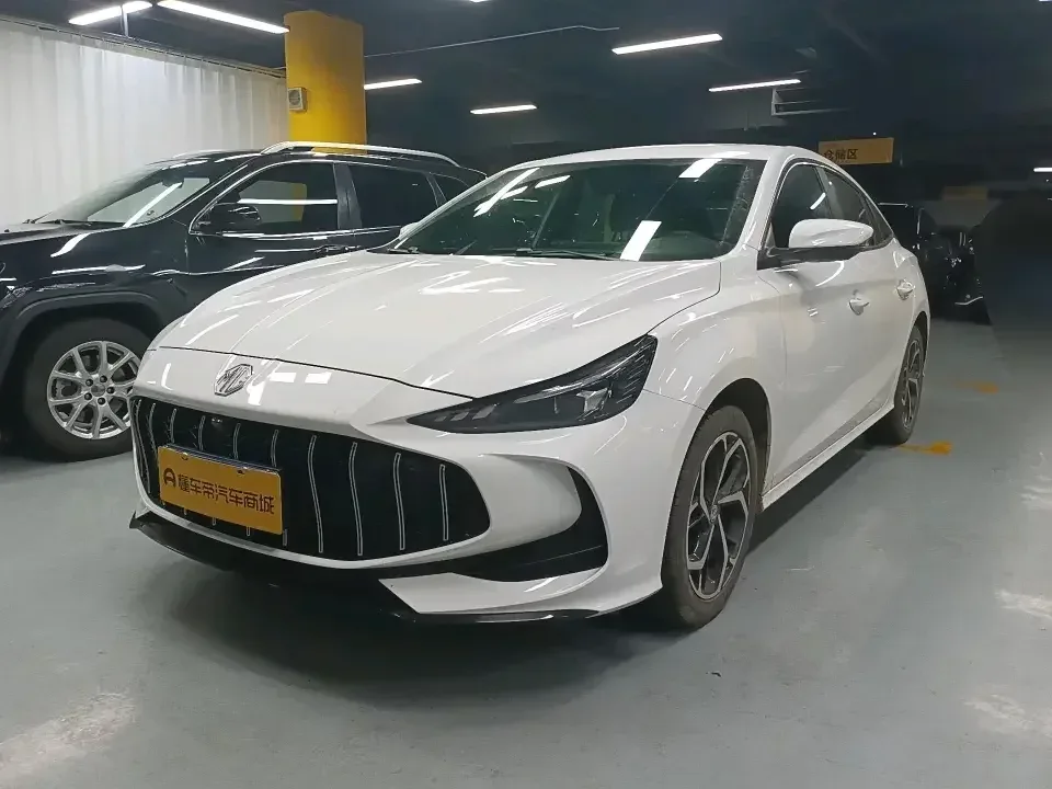 MG 5 MG5 2025 300TGI Global Flagship Edition 2025 — photo 1, buy with delivery to Moscow