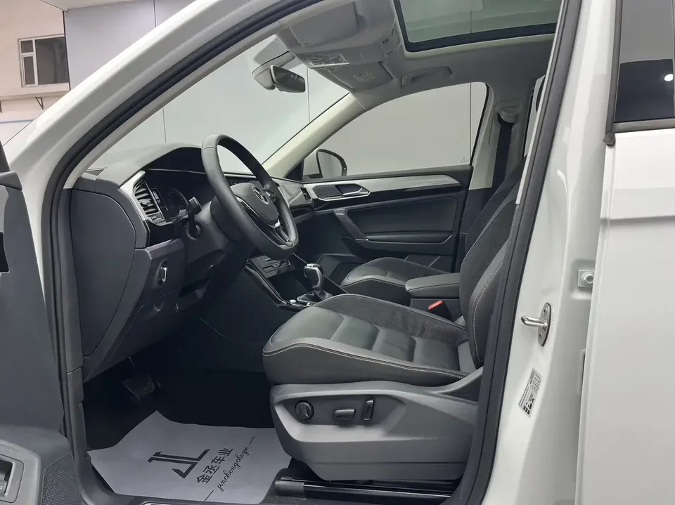 Volkswagen Tayron Tanyue 2021 280TSI 2WD Luxury Smart Edition 2022 — миниатюра 4