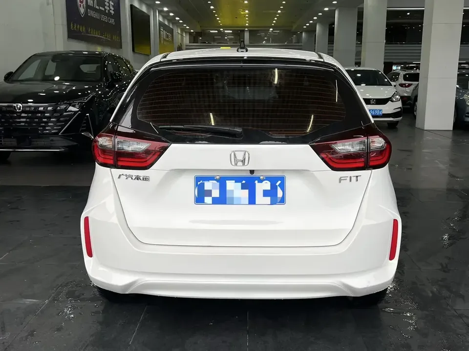 Honda FIT Fit 2022 1.5L CVT Trendy Sunroof Edition 2022 — thumbnail 2