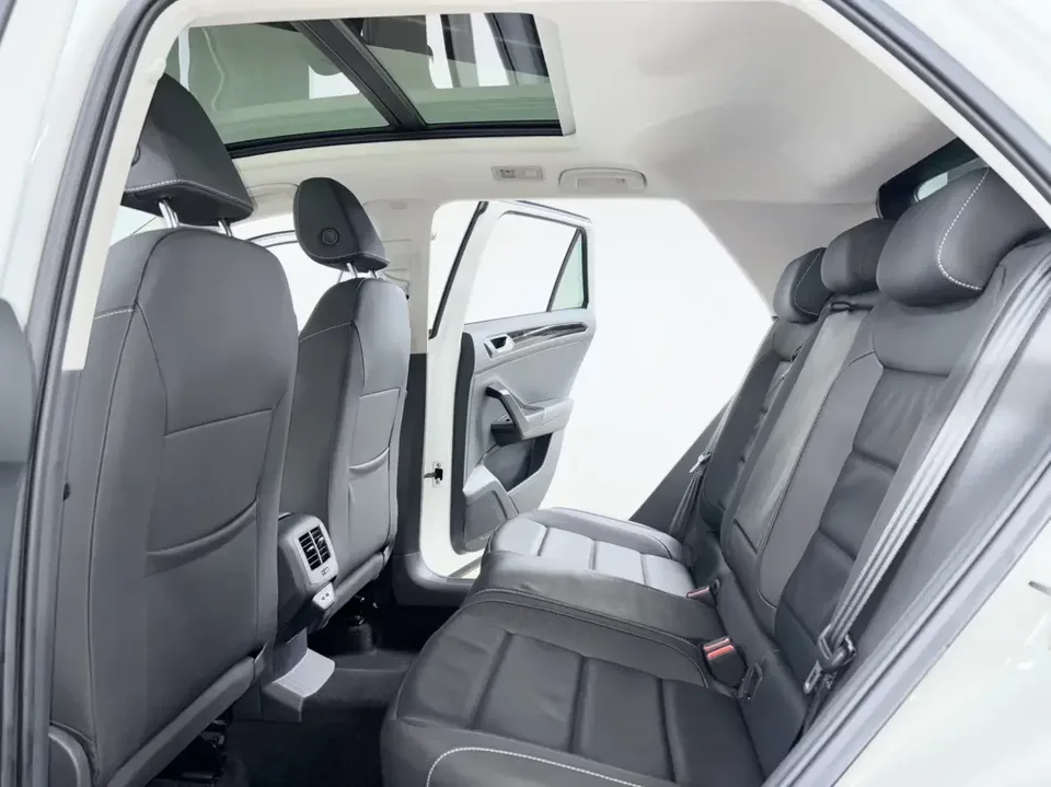 Volkswagen T-Roc TANG 2022 280TSI DSG 2WD Comfort PLUS 2023 — thumbnail 5
