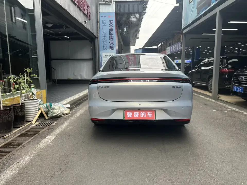 AION S AIONS 2024 MAX 70 Xingyi Edition Lithium Iron Phosphate 2024 — thumbnail 2