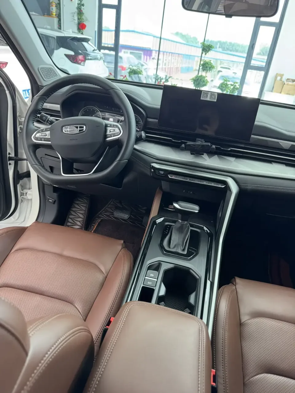 Geely Vision X6 Vision X6 2021 PRO 1.4T Automatic Premium 2022 — thumbnail 4