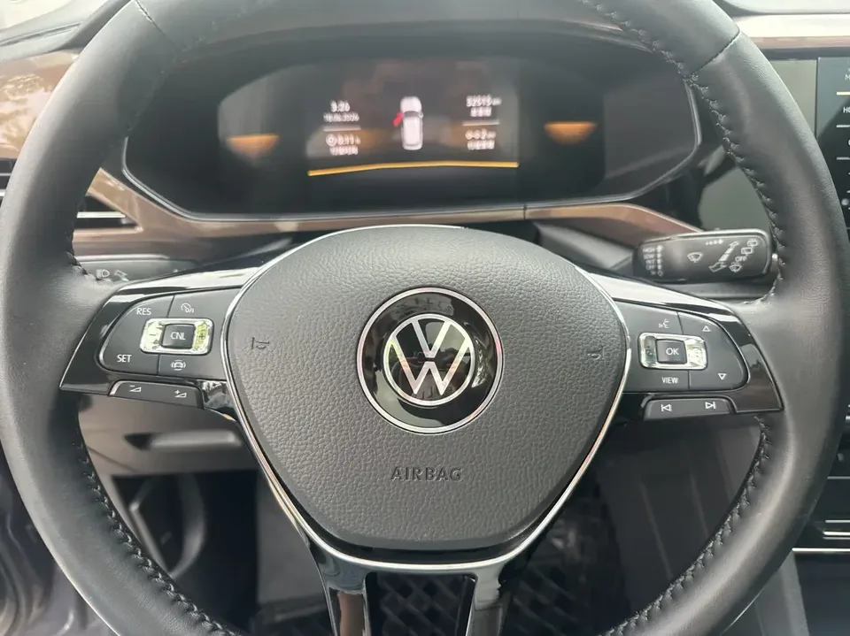 Volkswagen Tharu tuyue 2022 280TSI 2WD Deluxe Edition 2023 — thumbnail 4
