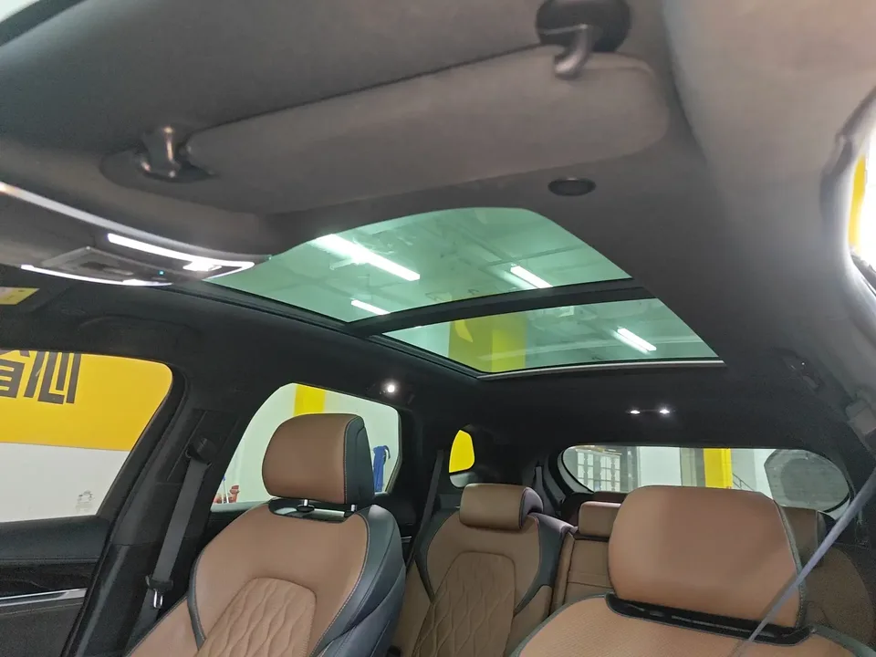 BYD Tang DM Tang DM 2021 DM-i 1.5T 112KM Premium 2022 — миниатюра 5