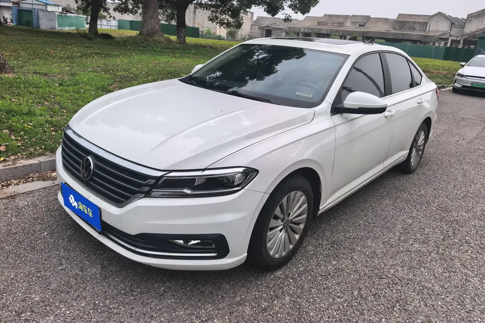 Volkswagen Lavida Lavida 2022 280TSI DSG Comfort Edition 2022 — photo 1, buy with delivery to Moscow