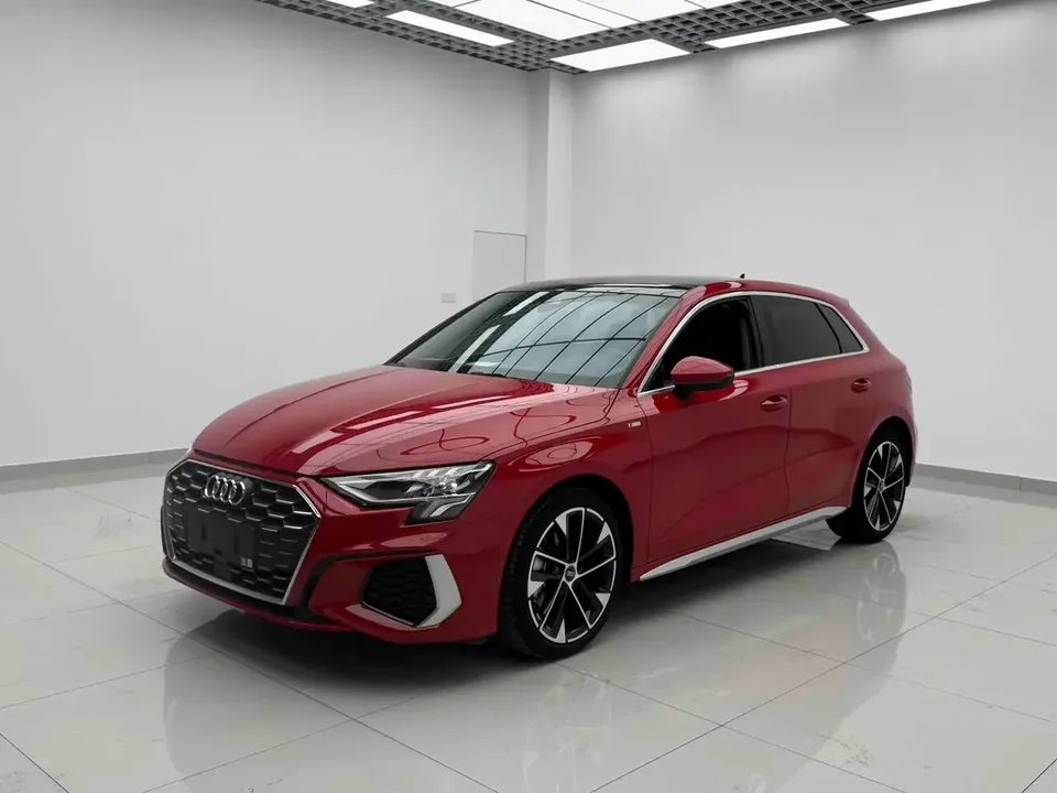 Audi A3 Audi A3 2023 Sportback 35 TFSI Stylish and sporty 2023 — photo 1, buy with delivery to Moscow