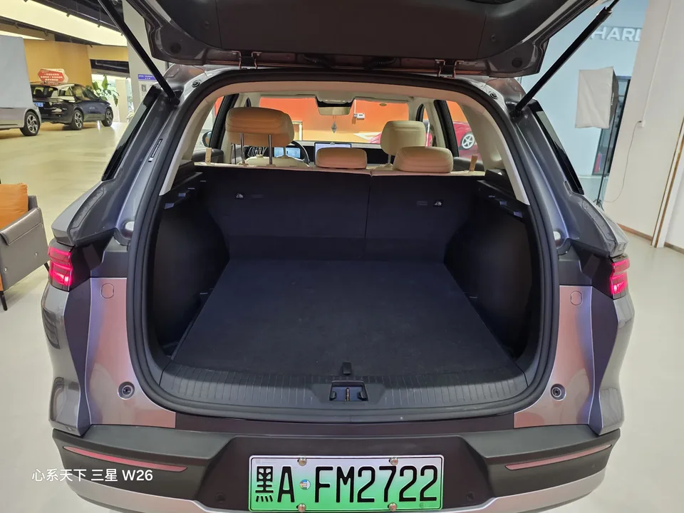 BYD Song Pro DM Song Pro DM 2025 Second generation DM-i 115KM Beyond 2024 — thumbnail 4