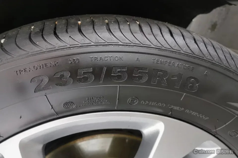 Ford Equator Sport Leading 2022 EcoBoost 170 Elite 2023 — thumbnail 3