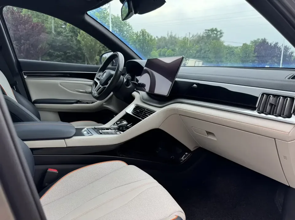 BYD Song PLUS DM Song PLUS DM 2021 DM-i 110KM 2WD Flagship PLUS 5G Edition 2023 — thumbnail 5