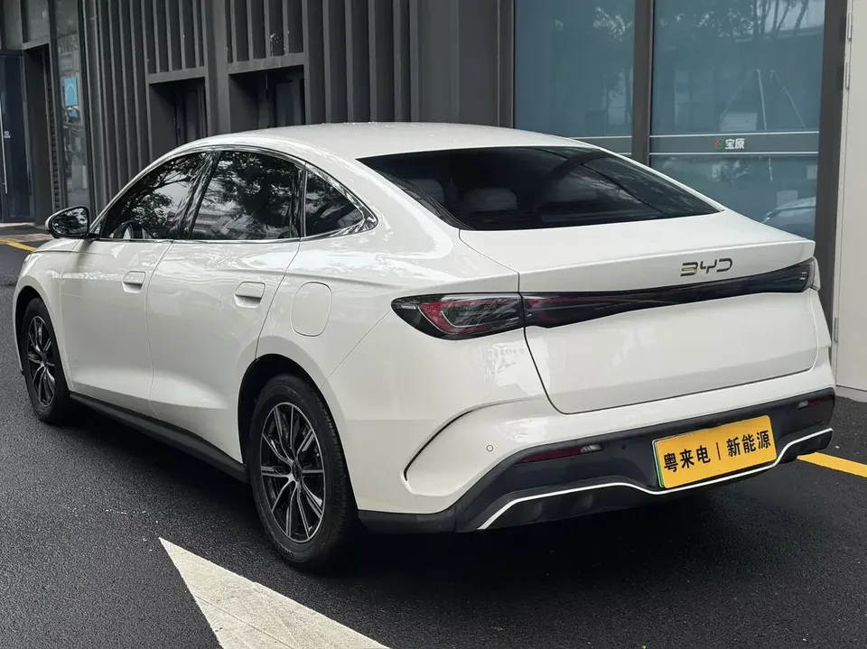 BYD Seal 06DM Seal 06DM 2024 DM-i 80KM Premium 2024 — thumbnail 2