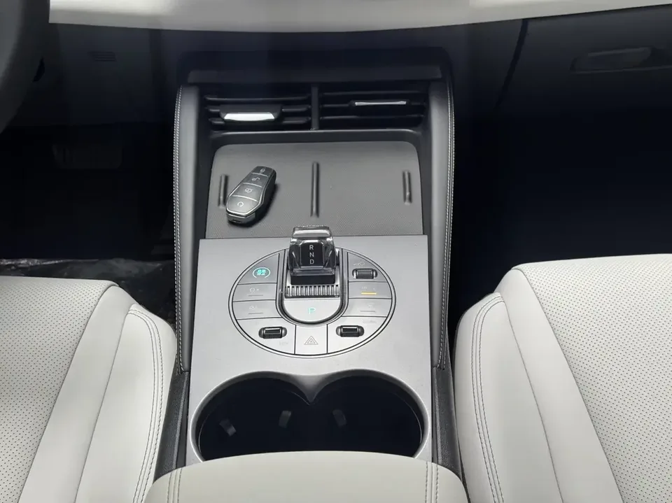 BYD Seal 06DM Seal 06DM 2024 DM-i 80KM Premium 2024 — thumbnail 3