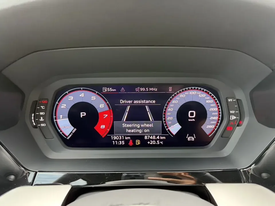 Audi A3 Audi A3 2023 Sportback 35 TFSI Stylish and sporty 2023 — thumbnail 5