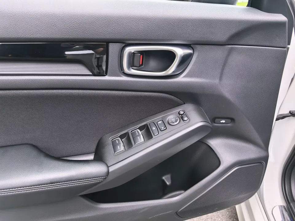 Honda Integra Style 2023 240TURBO CVT Phantom Night Tech Edition 2024 — thumbnail 4