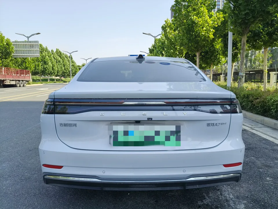 Geely Galaxy A7 EM Galaxy A7 EM 2025 150km Starship Edition 2026 — thumbnail 2