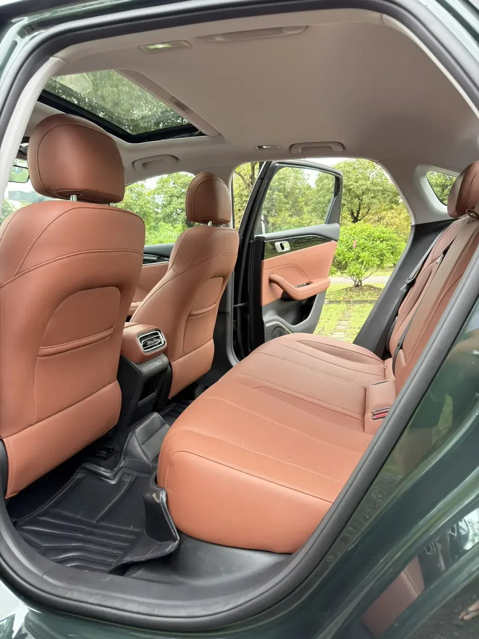 Geely Emgrand emgrand 2026 5th Generation 1.5T DCT Flagship Model 2025 — thumbnail 5