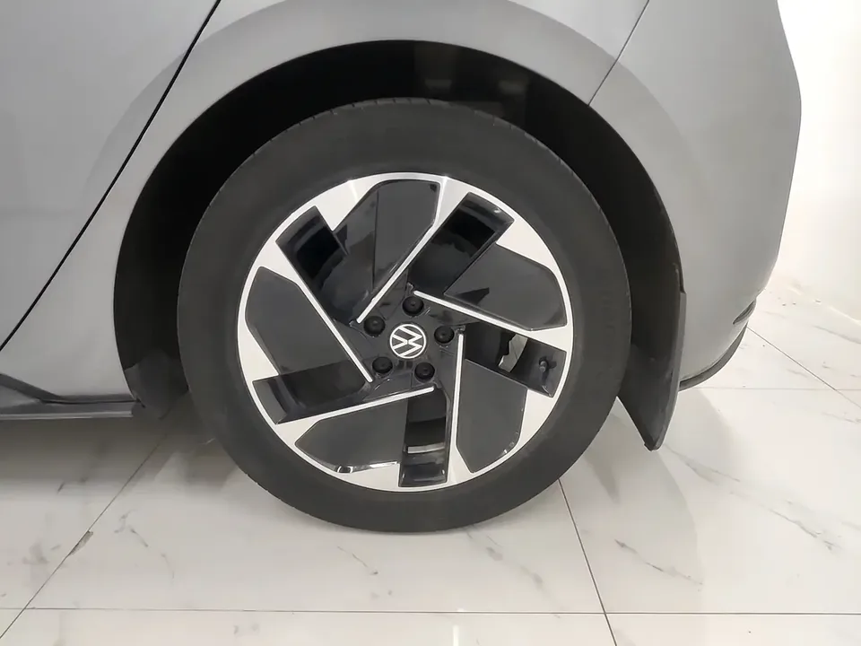 Volkswagen ID.3 Volkswagen ID.3 2024 Outstanding Edition 2024 — thumbnail 3