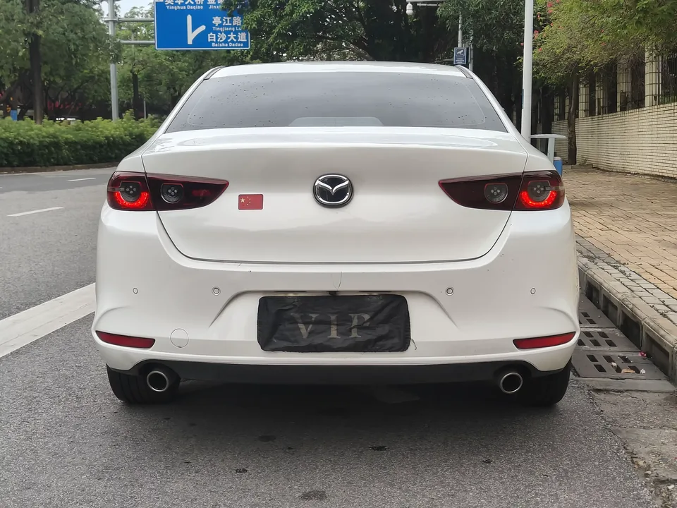 Mazda Axela Mazda3 Angkesela 2023 2.0L Automatic Quality Edition 2024 — thumbnail 2