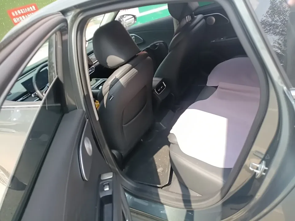 Chery Fengyun A8L Fengyun A8L 2025 145km Luxury 2025 — thumbnail 3