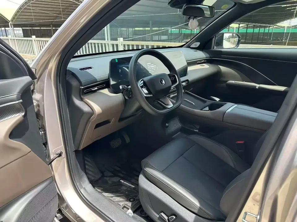 Changan CS55 Plus Changan CS55 PLUS 2026 Fourth Generation New Blue Whale 1.5T Tian Shu Premium Edition 2025 — thumbnail 3