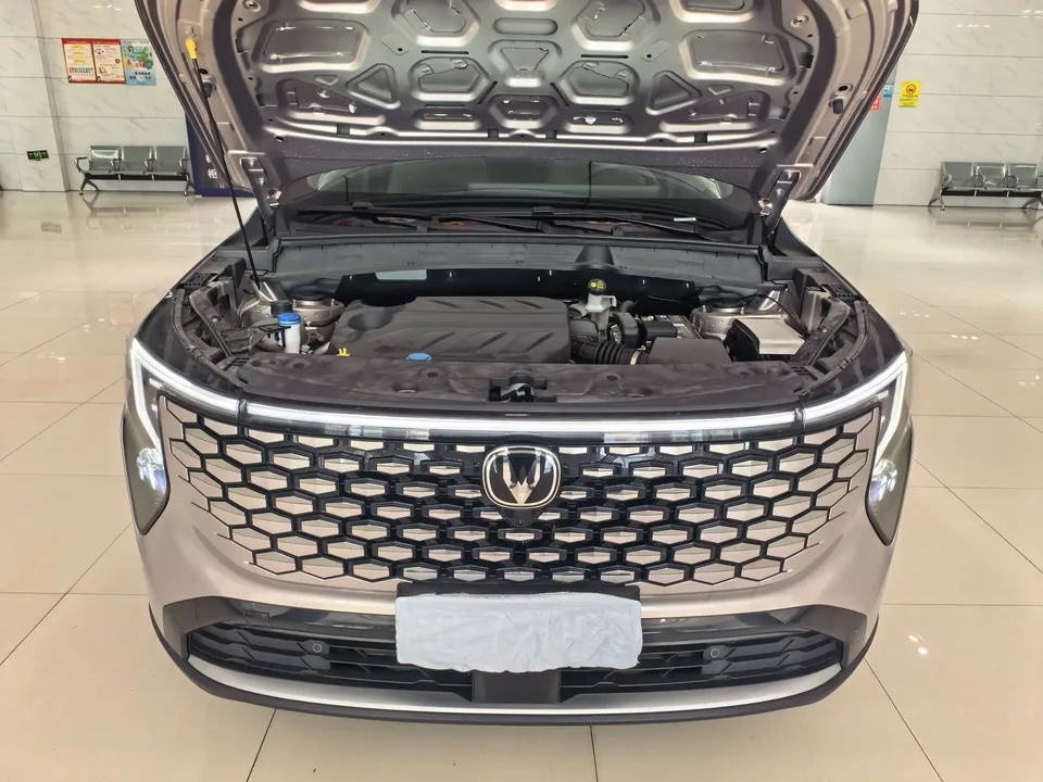 Changan CS55 Plus Changan CS55 PLUS 2026 Fourth Generation New Blue Whale 1.5T Tian Shu Luxury Edition 2025 — thumbnail 3