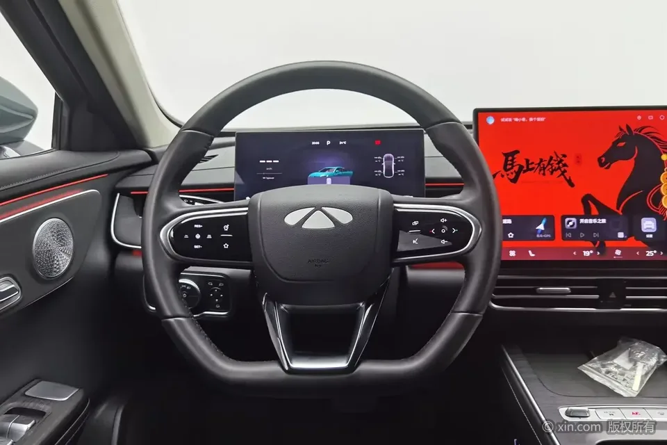 Chery Fengyun A8L Fengyun A8L 2025 145km Luxury 2024 — thumbnail 4