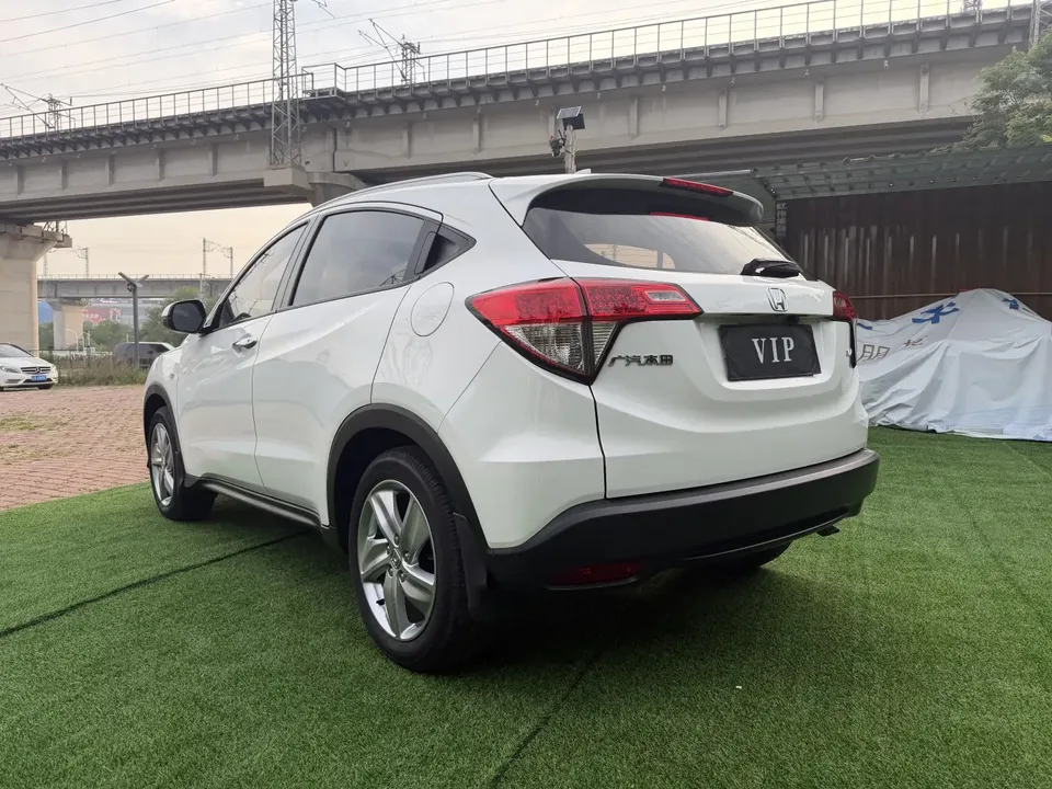 Honda VEZEL Binzhi 2022 1.5L CVT Elite Smart Edition 2022 — thumbnail 5