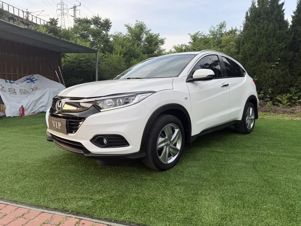 Honda VEZEL Binzhi 2022 1.5L CVT Elite Smart Edition 2022 — photo 1, buy with delivery to Moscow