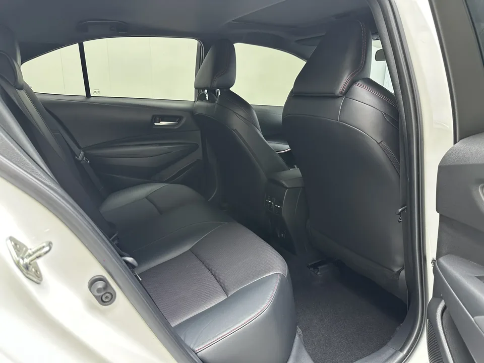Toyota Levin Lei Ling 2022 185T CVT Sports Edition 2022 — миниатюра 5