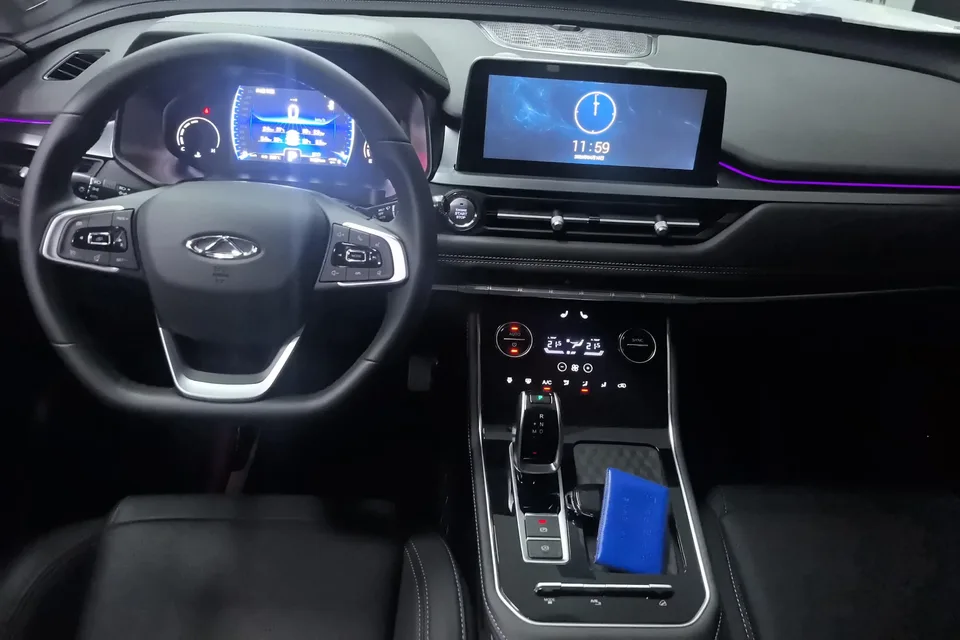 Chery Tiggo 8 Tiggo 8 2024 Honor Edition 230TCI Automatic Excellence Edition 5 Seaters 2024 — thumbnail 4