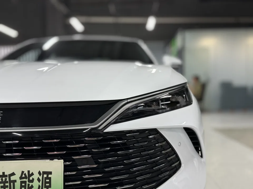 BYD Qin L DM Qin L DM 2025 Intelligent Driving Edition DM-i 80KM Leading Edition 2025 — thumbnail 3