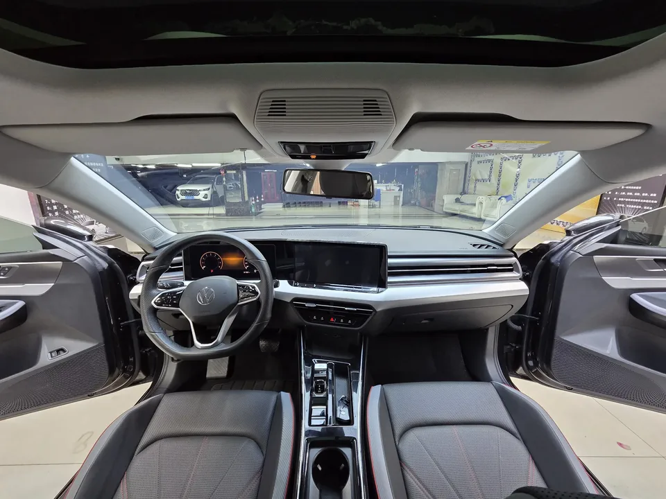 Volkswagen Lamando Lingdu 2022 Lingdu L 280TSI DSG Hot Edition 2023 — thumbnail 4