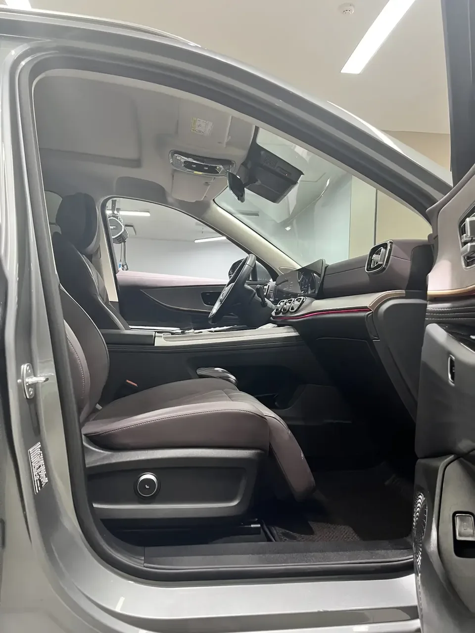 Chery Tiggo 9 C-DM Tiggo 9 C-DM 2025 106km Super Edition Ternary Lithium 2024 — thumbnail 3