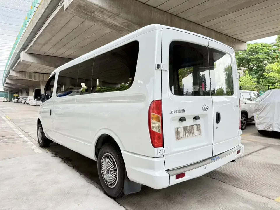 Datong Xintu V80 Xintu V80 2023 2.0T Manual Classic Aoyuntong Long Axis Ultra Low Top 6-9 Seaters 2023 — миниатюра 2