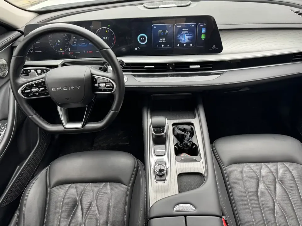 Chery Arrizo 8 Arrizo 8 2022 1.6TGDI DCT Elegant 2024 — thumbnail 3