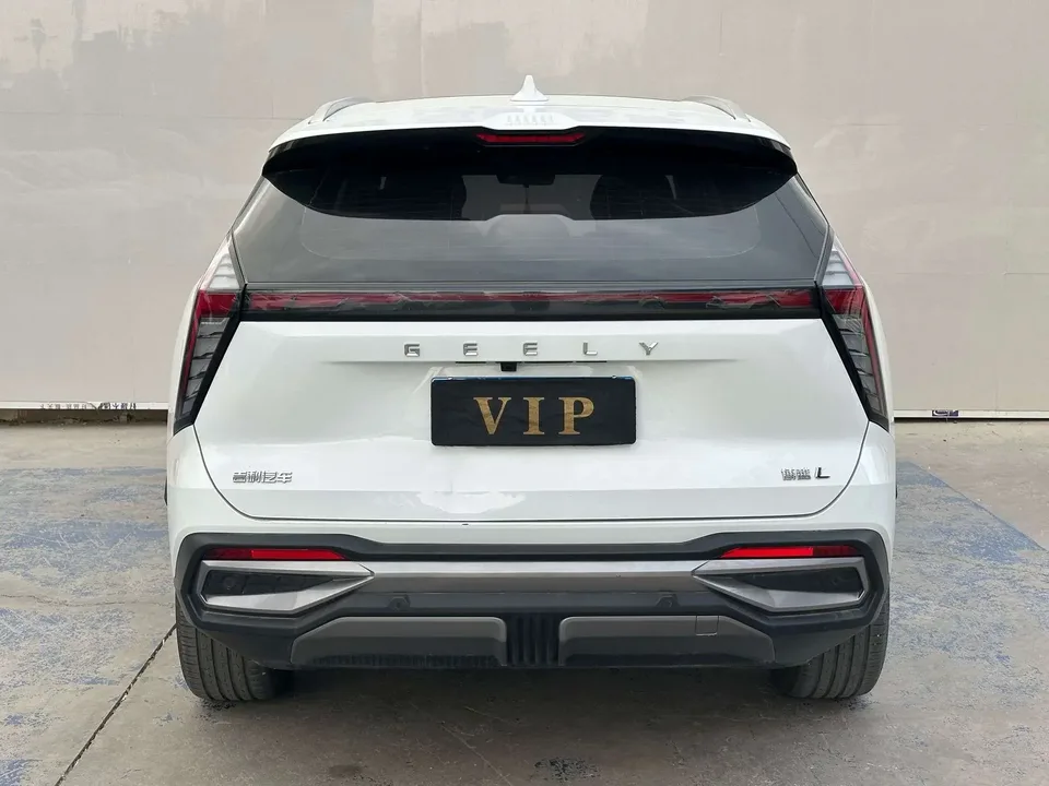 Geely Atlas L Boyue L 2023 1.5TD DCT Premium 2023 — thumbnail 2